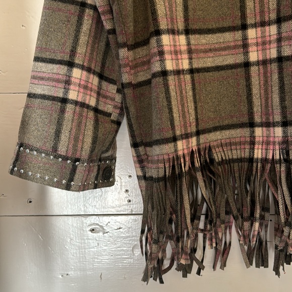 Zara Plaid Jacket with Fringe - Green and Pink - Picture 3 of 6